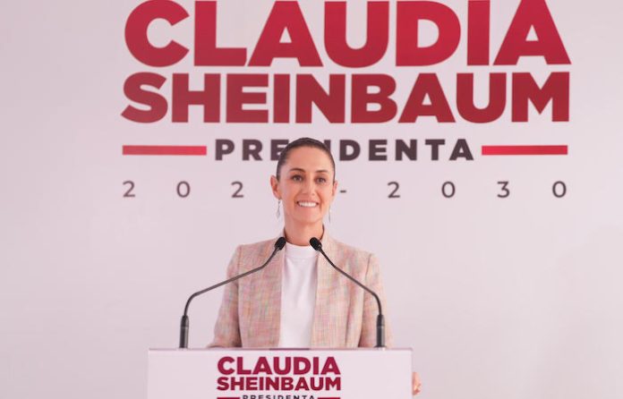 Claudia Sheinbaum anunció a Tatiana Clouthier como la próxima titular del Instituto de Mexicanos en el Exterior (IME)