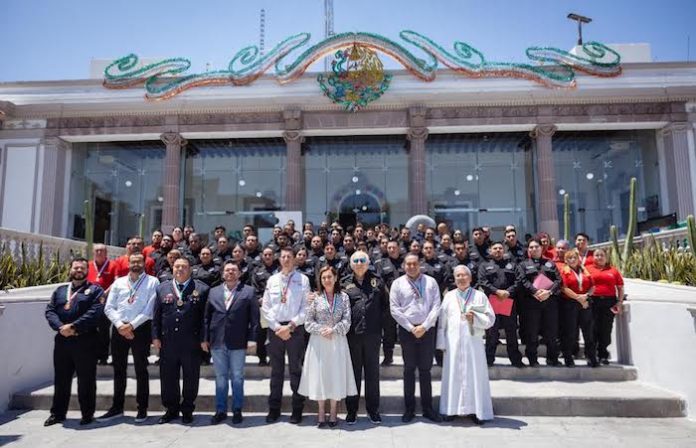 Reconocen labor de Bomberos de Guadalupe