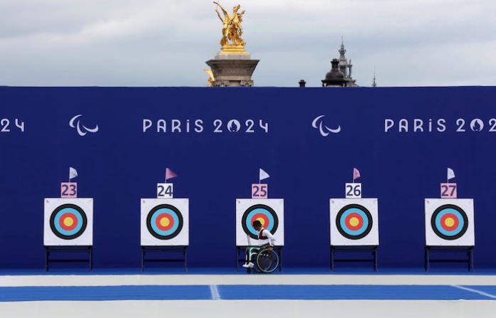 Samuel Molina afina puntería en la Explanada de los Inválidos previo a Juegos Paralímpicos París 2024