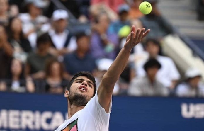 Poco a poco, Alcaraz va dejando atrás el susto del tobillo