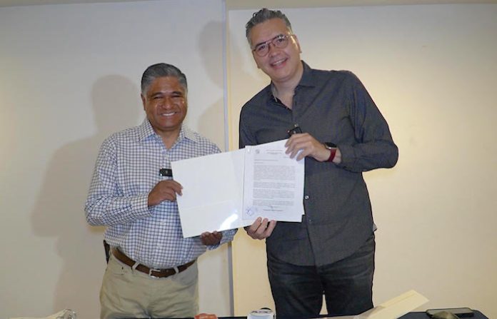 Comparten agenda legislativa Waldo Fernández y Víctor Fuentes