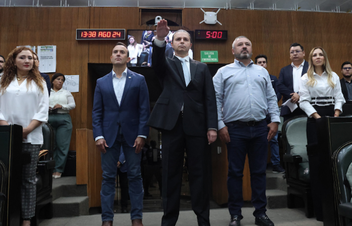 Nombran oficialmente a Pedro Arce Jardón, como el titular de la Fiscalía General de NL, tras insaculación en el Congreso