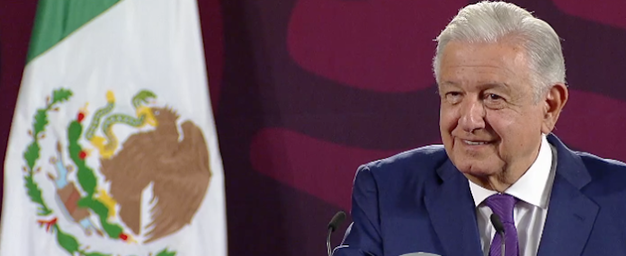 Presidente de México pone “en pausa” relación con embajada de EU y Canadá por su “injerencia”