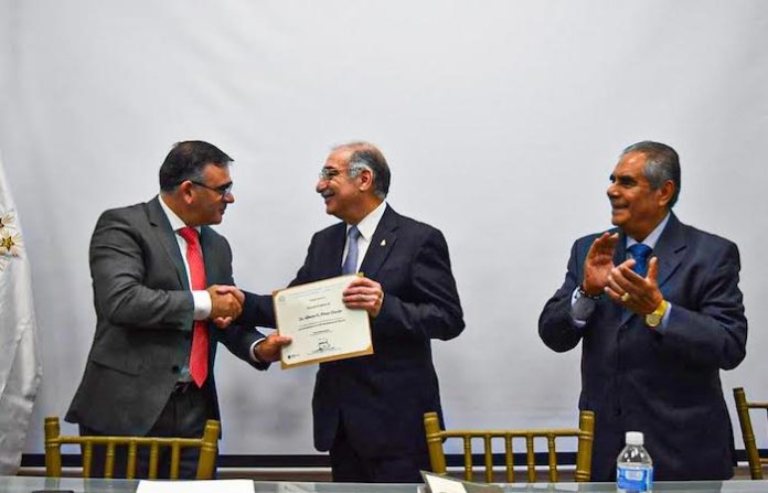 Aborda FACDyC los desafíos del Poder Judicial con el Ministro Pérez Dayán