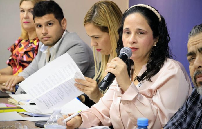 Equipo de Transición de Adrián de la Garza organiza foro de salud para el bienestar de las personas