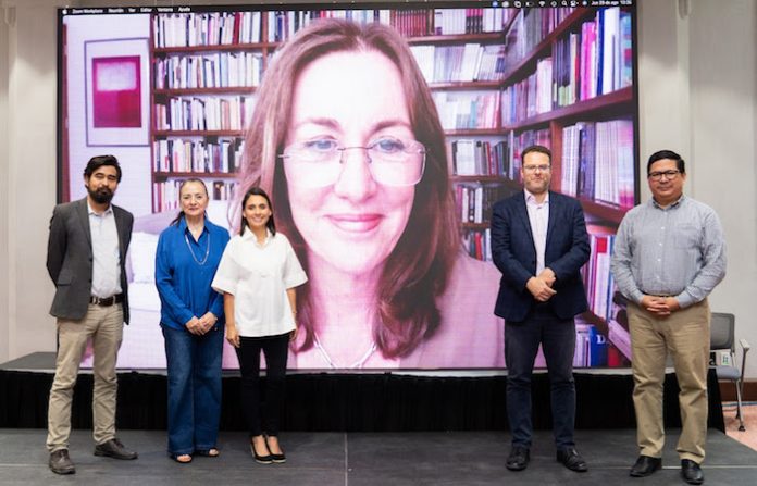 Es Rosa Beltrán la ganadora del Premio Nuevo León Alfonso Reyes 2024