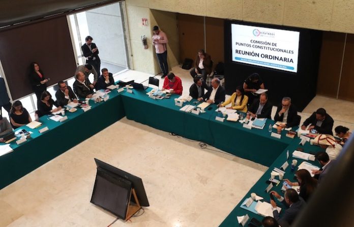 Comisión de Puntos Constitucionales aprobó que la remuneración de magistrados y jueces no podrá ser mayor a la del presidente de la República