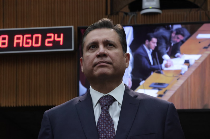 Álvaro Ibarra Hinojosa es designado como nuevo consejero de la Judicatura en sesión extraordinaria del Congreso