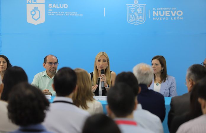 Secretaría de Salud de NL impulsa la planificación familiar con nuevas acreditaciones en vasectomía sin bisturí