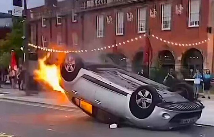 Video: “La guerra civil es inevitable”: Musk se pronuncia sobre las protestas en el Reino Unido