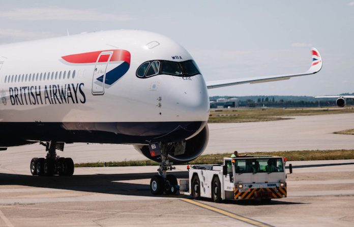 Escasez de componentes para aviones lleva a British Airways a cancelar cientos de vuelos