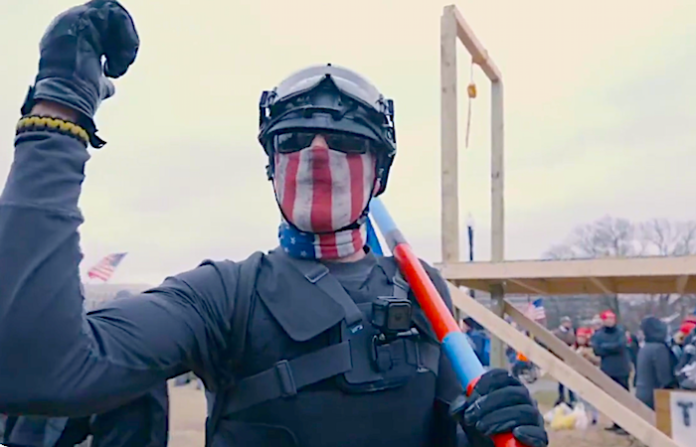 Participante de asalto al Capitolio de EU es condenado a 20 años de prisión