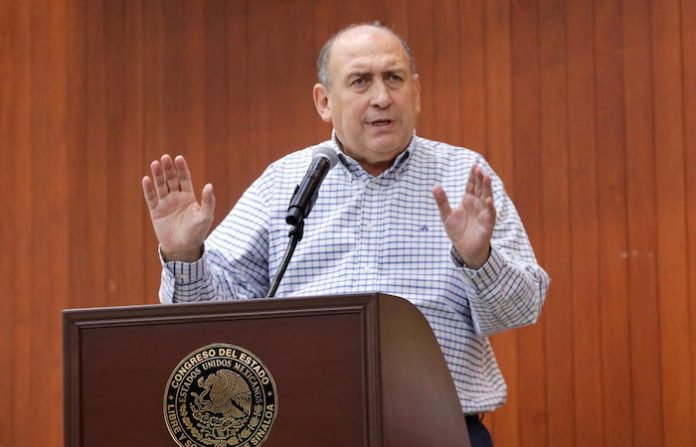 Pide Rubén Moreira hablar de justicia y garantizar la defensoría de oficio