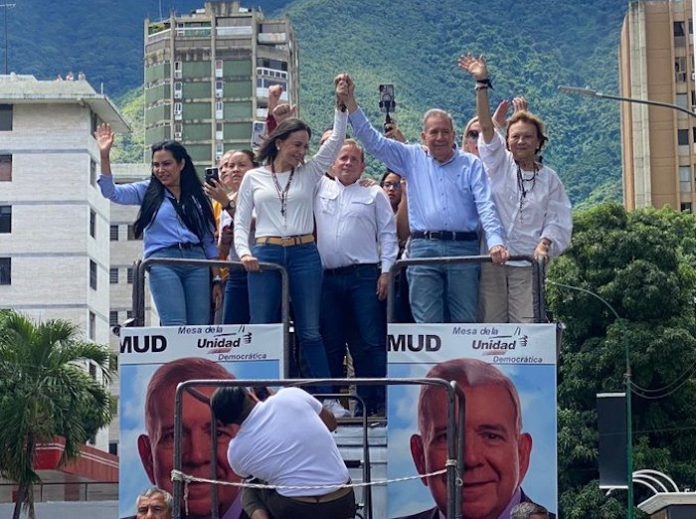 Fiscalía venezolana cita a Edmundo González para declarar el lunes por investigación penal