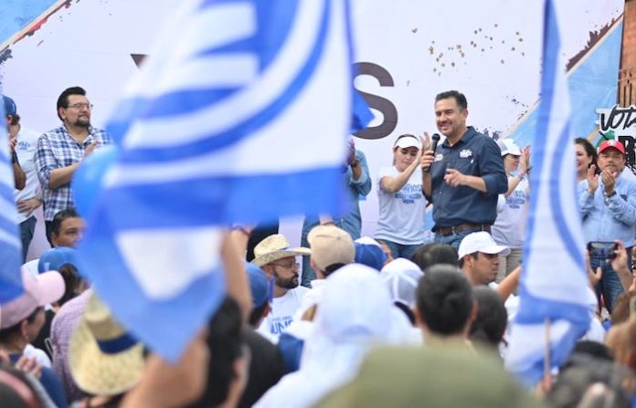 Niega AMLO haber negociado con Miguel Ángel Yunes que apoyó reforma judicial