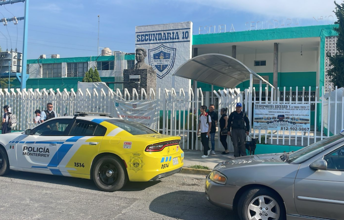 Secretaría de Educación atiende falsa alarma en secundaria de Monterrey