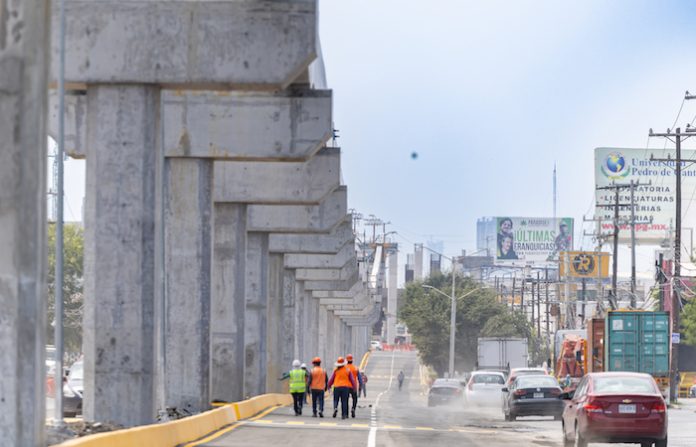 Apertura Samuel carriles de Prolongación Madero