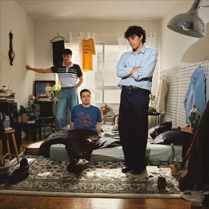 Karavana lanza su nuevo disco, “Entre Amores y Errores”: honestidad, valentía y salvajismo