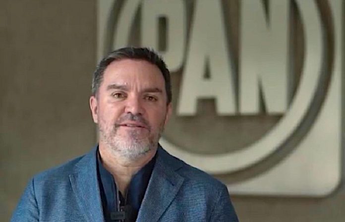 Se compromete Federico Döring a ser portavoz de causas sociales desde San Lázaro