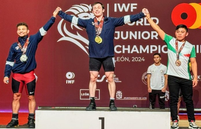 Adolfo Tun gana bronce en el Mundial Juvenil de Halterofilia