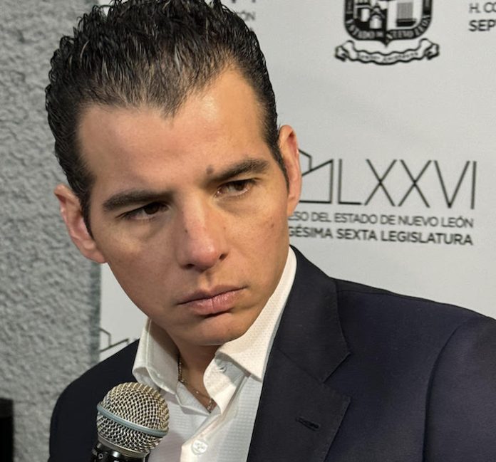 Jamás actuaremos en contra de la ley; Miguel Flores