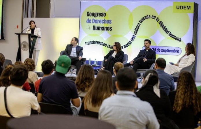 Inspiran a la comunidad a defender la dignidad en Congreso