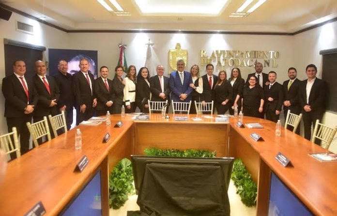 César Garza destaca logros al llevar a Apodaca a “otro nivel”