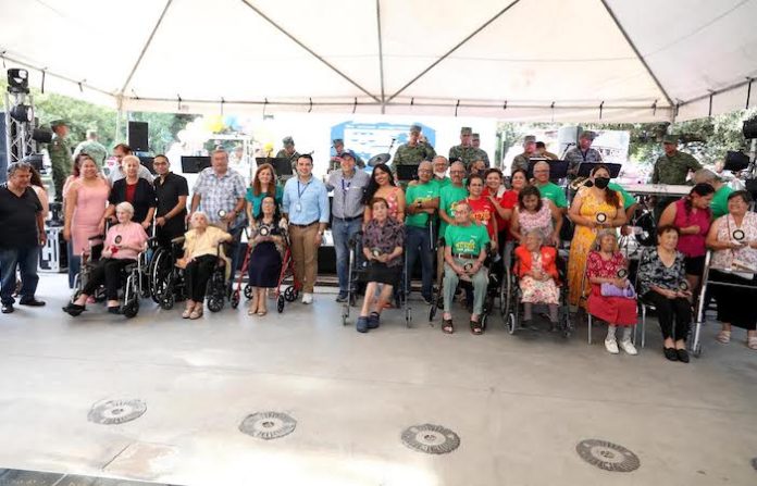 San Nicolás busca reconocer a ciudadanos de más de 100 años