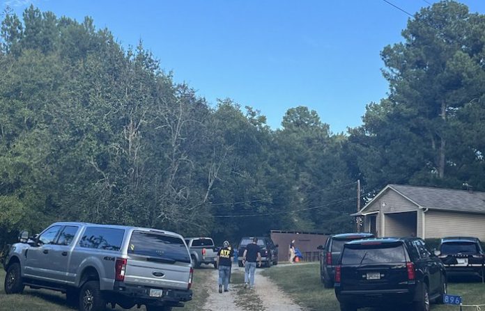 Al menos cuatro muertos en tiroteo en escuela secundaria del sureste de EU; el atacante cuenta con 14 años de edad