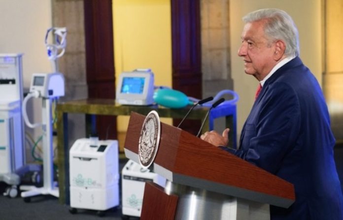 “Se convirtieron en paladines de la legalidad”: AMLO critica paro de ministros de la Corte mexicana