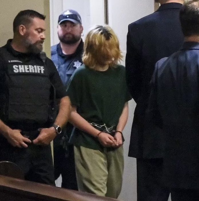 Atacante en secundaria del sureste de EU podría ser condenado a cadena perpetua