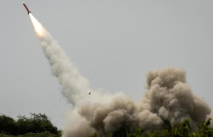 Biden admite que EU podría autorizar a Ucrania a usar armas de largo alcance en Rusia