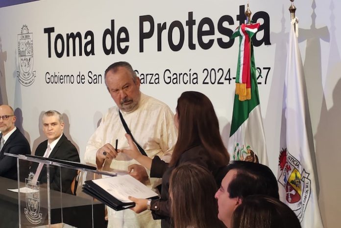Toma de Protesta de Mauricio Fernández como Alcalde de San Pedro Garza García