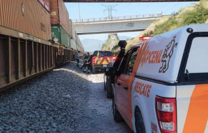 Joven muere arrollado por el tren en García