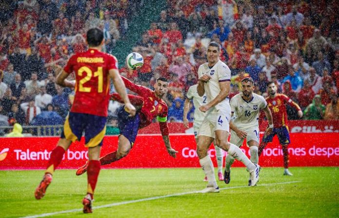 España clasificada a cuartos de la Liga de las Naciones de UEFA tras ganar 3-0 a Serbia