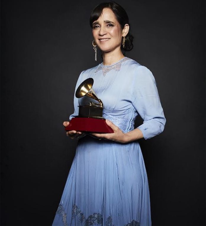 Julieta Venegas, Vivir Quintana, Diana Rodríguez y Ana Rosa Santiago reconocidas por la Academia Latina de Grabación