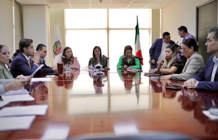 Congreso avanza en elevar participaciones federales a municipios