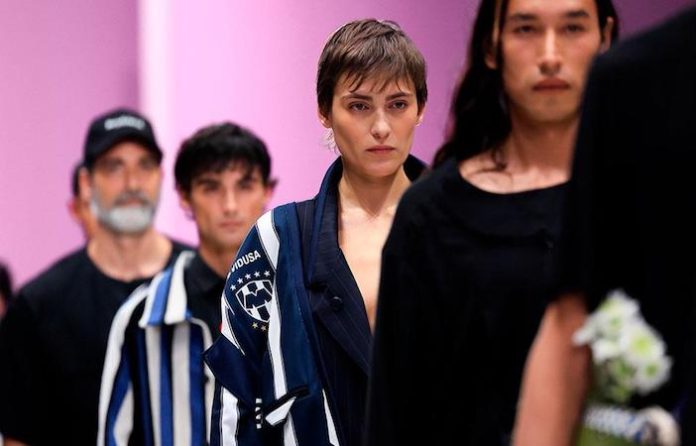 ¡Rayados y Rayadas marcan tendencia en el Fashion Week México 2024!