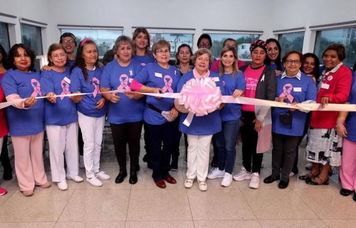 San Nicolás inaugura el grupo de autoayuda “Esperanza Rosa” para apoyar a pacientes con cáncer de mama