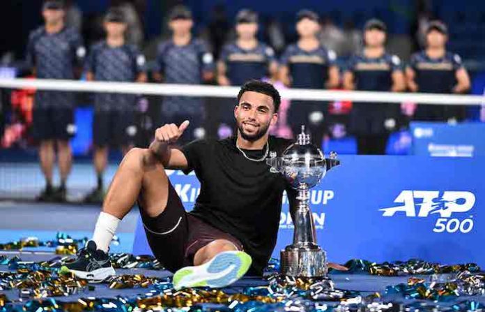 Fils conquista en Tokio su tercera corona