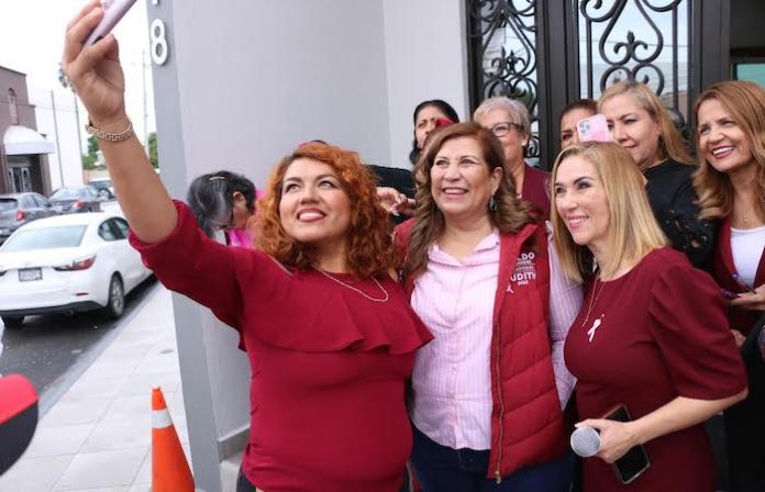 Senadora Judith Díaz impulsa la lucha contra el cáncer de mama en Nuevo León