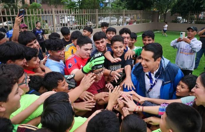 San Nicolás inaugura cancha de fútbol rápido en la colonia Andalucía para fomentar el deporte infantil