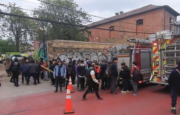 La explosión de una bomba molotov en un colegio de Chile deja al menos 35 heridos