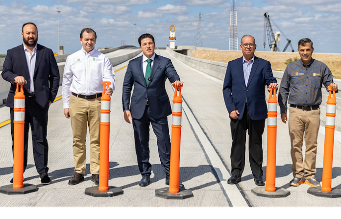 Apertura de carriles en distribuidor vial La Gloria- Colombia y El Camarón