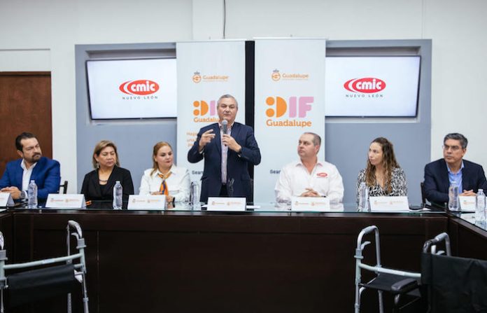Guadalupe y CMIC firman convenio para apoyar a grupos vulnerables