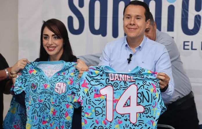 Clubes de béisbol infantil impulsan causa social en apoyo al Centro del Autismo de San Nicolás