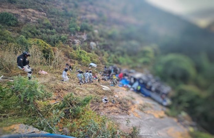 Hay 24 fallecidos por accidente de un autobús en el estado de Zacatecas
