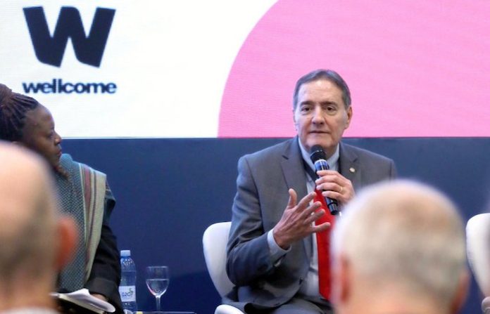 Vacuna contra el dengue sólo tendrá impacto en una década, advierte director de la OPAS