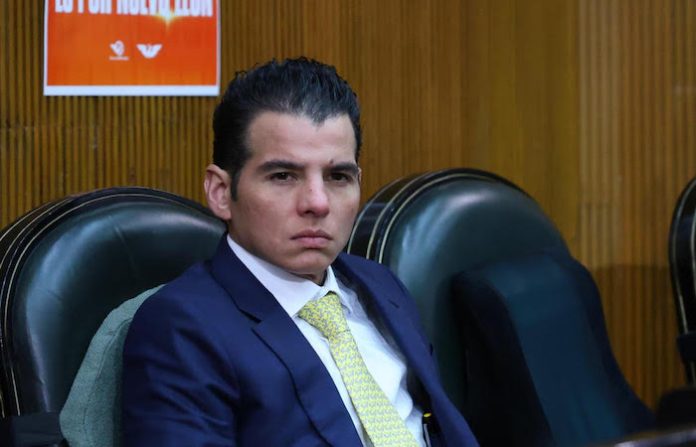MC denuncia imposición del PRIAN en reparto de comisiones en el Congreso de Nuevo León