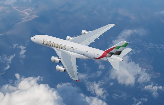 Aerolínea Emirates prohíbe a los pasajeros llevar a bordo buscapersonas y walkie-talkies